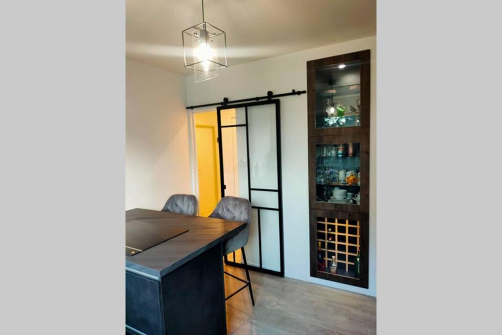 Logement Entier+ Jardin Prive Et Parking 2Places Rouen Exterior foto